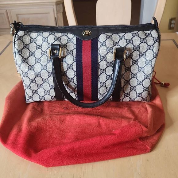 Gucci Handbags - Vintage Gucci leather GG monogram Boston Satchel bag